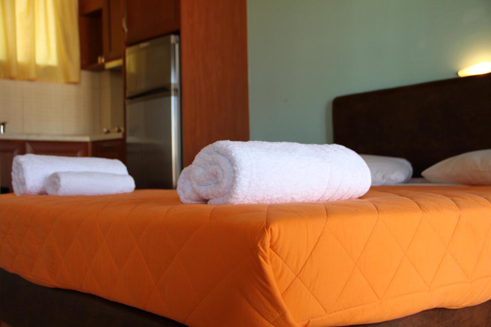Vicky Apartments Nikiana Pokoj fotografie