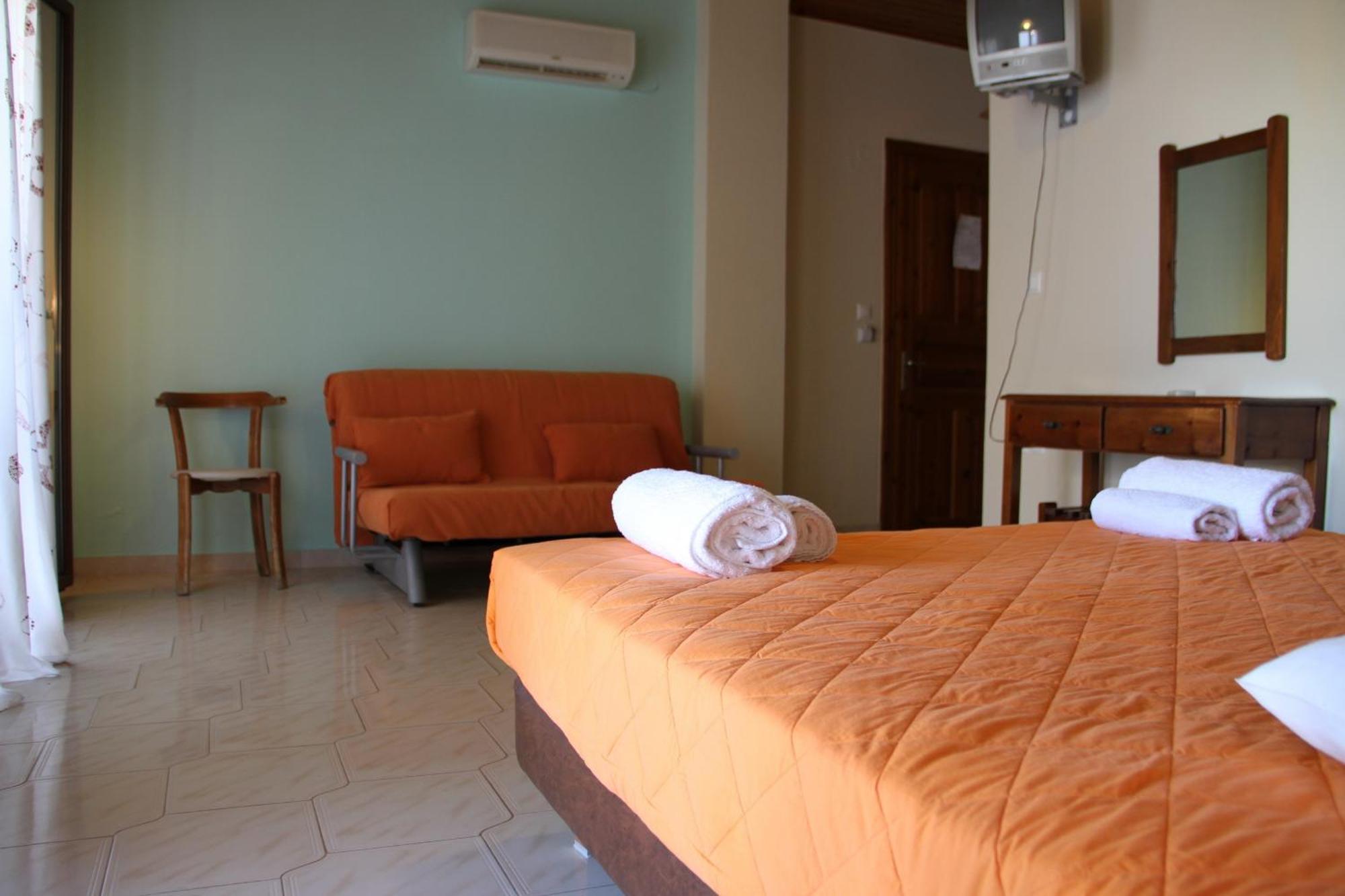 Vicky Apartments Nikiana Pokoj fotografie