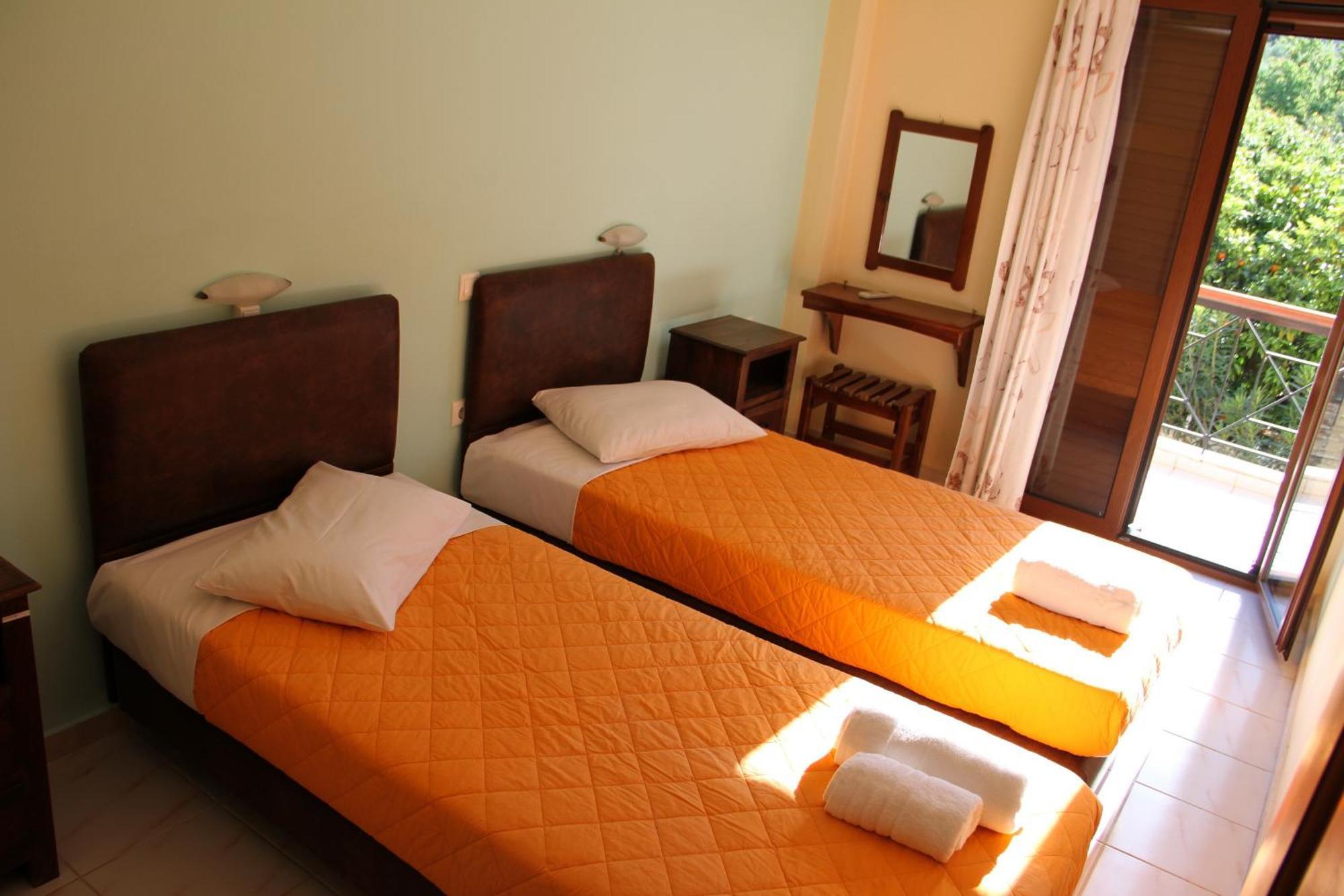 Vicky Apartments Nikiana Pokoj fotografie