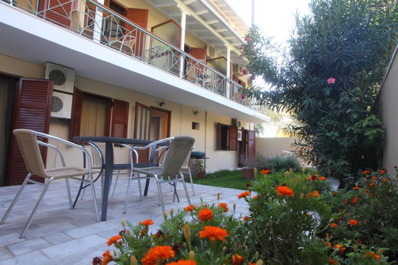 Vicky Apartments Nikiana Exteriér fotografie